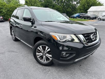 Used 2017 Nissan Pathfinder SL