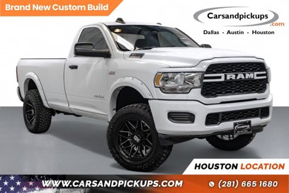 Used 2022 RAM 2500 Tradesman w/ Chrome Appearance Group