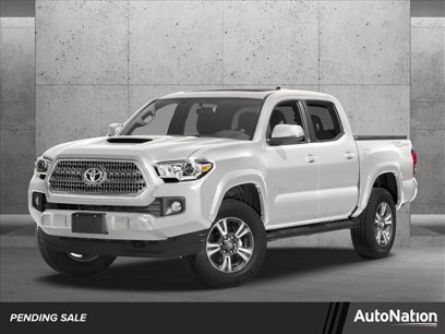 Used 2017 Toyota Tacoma TRD Sport w/ Tow Package (A/T)