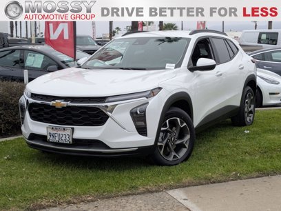Used 2025 Chevrolet Trax LT