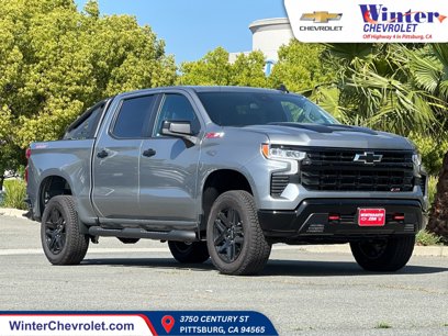 New 2025 Chevrolet Silverado 1500 LT Trail Boss w/ Convenience Package II