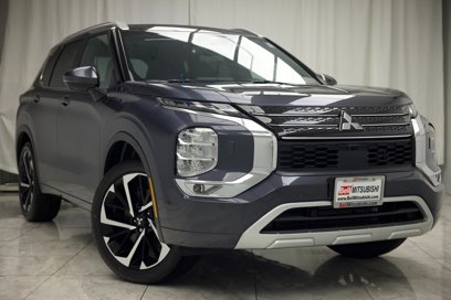 Used 2024 Mitsubishi Outlander SEL