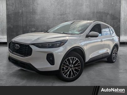 New 2025 Ford Escape SE w/ PHEV Premium Package