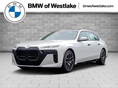 New 2025 BMW 740i xDrive w/ Premium Package