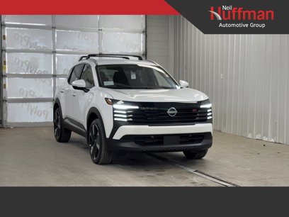 New 2025 Nissan Kicks SR w/ Illumination Package