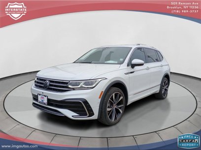 Used 2022 Volkswagen Tiguan SEL R-Line