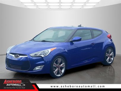 Used 2013 Hyundai Veloster w/ Style Pkg