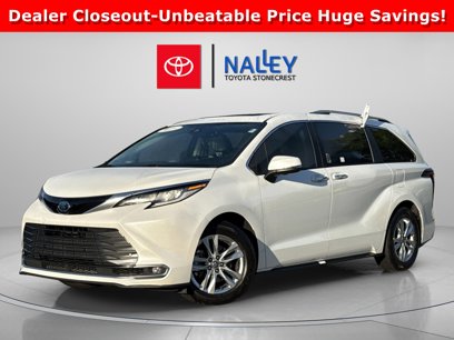 Certified 2023 Toyota Sienna Limited