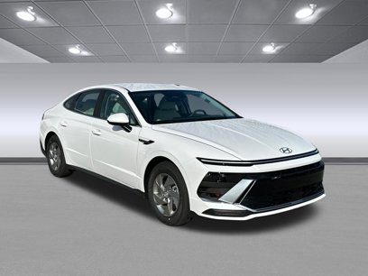 New 2025 Hyundai Sonata SE