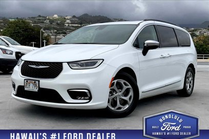 Used 2023 Chrysler Pacifica Limited