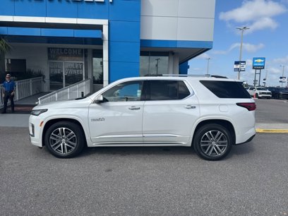 Used 2023 Chevrolet Traverse High Country