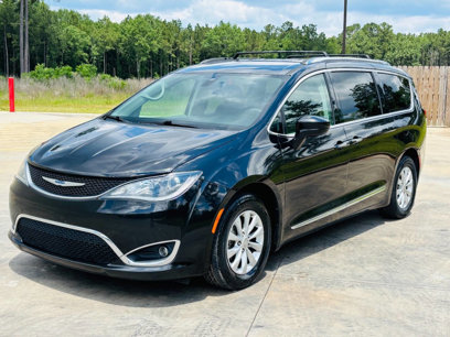 Used 2019 Chrysler Pacifica Touring-L