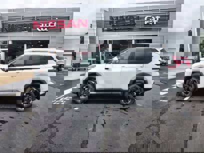 New 2025 Nissan Rogue SV