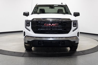 New 2025 GMC Sierra 1500 Pro w/ Pro Value Package
