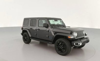 New 2025 Jeep Wrangler Unlimited Sahara