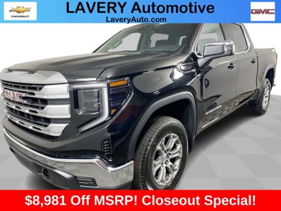 New 2024 GMC Sierra 1500 SLE