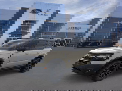 New 2025 Ford Bronco Sport Outer Banks