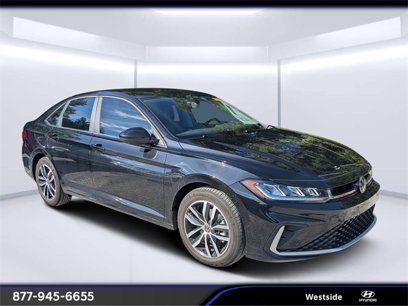 Used 2025 Volkswagen Jetta SE