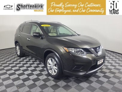 Used 2016 Nissan Rogue SV w/ SV Moonroof Package