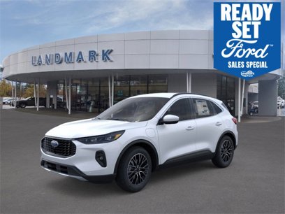 New 2025 Ford Escape SE w/ PHEV Premium Package
