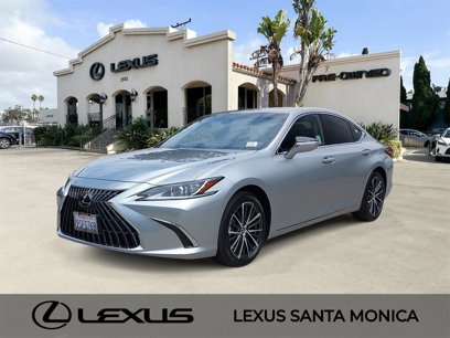 Used 2025 Lexus ES 300h w/ Premium Package
