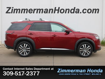 Used 2022 Nissan Pathfinder Platinum w/ Cargo Package