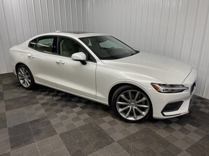 Used 2020 Volvo S60 T6 Momentum w/ Protection Package Premier