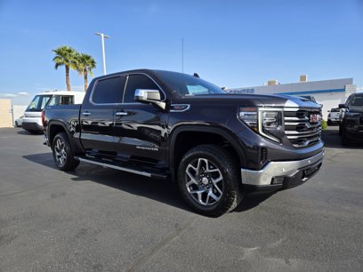 Used 2022 GMC Sierra 1500 SLT w/ SLT Premium Plus Package