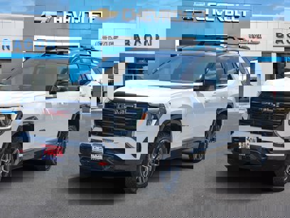 New 2026 GMC Terrain AT4 w/ Convenience Package III