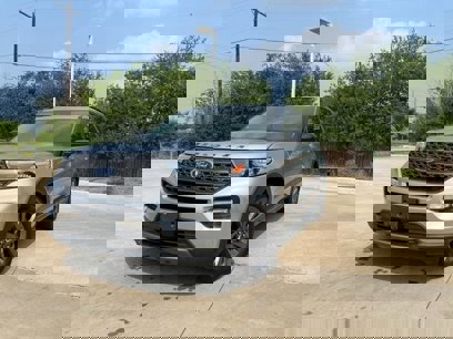 Used 2023 Ford Explorer XLT w/ Equipment Group 202A