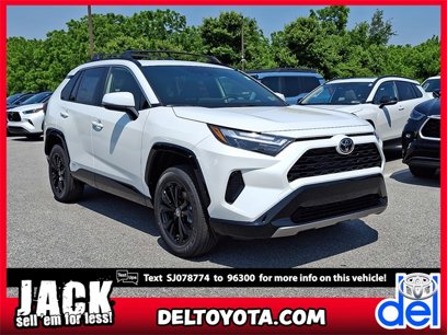 New 2025 Toyota RAV4 SE