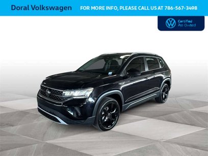 Certified 2023 Volkswagen Taos SE w/ Panoramic Sunroof Package