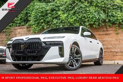 Used 2023 BMW i7 xDrive60 w/ Executive Package 2