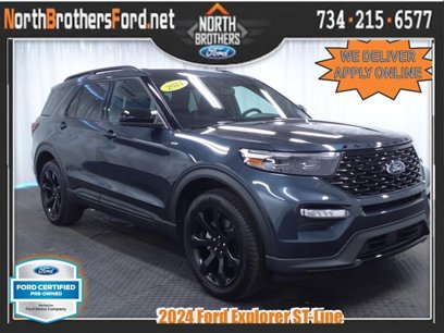 Certified 2024 Ford Explorer ST-Line w/ Class IV Trailer Tow Package