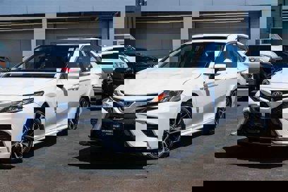 Used 2018 Toyota Camry SE