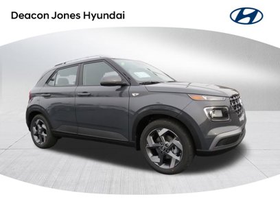 New 2025 Hyundai Venue SEL
