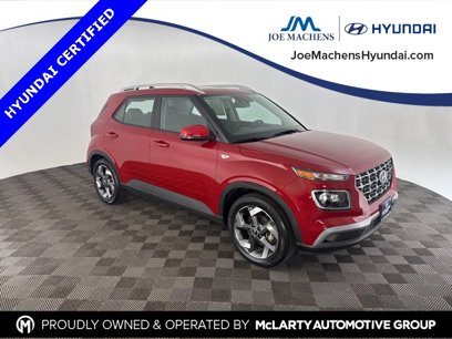 Certified 2022 Hyundai Venue Limited w/ Cargo Package