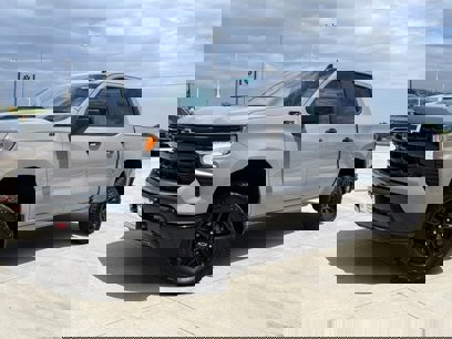 Used 2024 Chevrolet Silverado 1500 LT Trail Boss w/ Convenience Package II