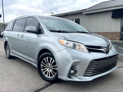 Used 2020 Toyota Sienna XLE