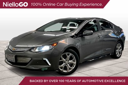 Used 2017 Chevrolet Volt Premier w/ Driver Confidence II Package
