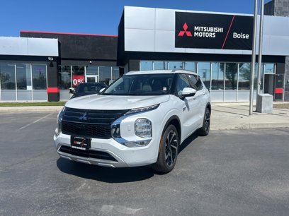 New 2025 Mitsubishi Outlander SEL