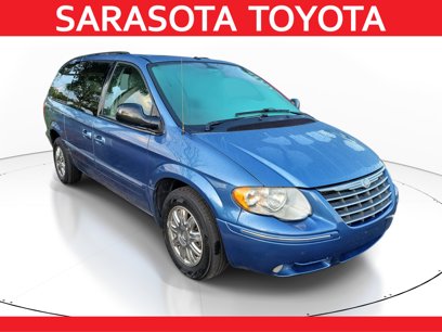 Used 2007 Chrysler Town & Country Limited