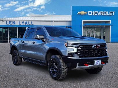 Used 2023 Chevrolet Silverado 1500 ZR2 w/ Technology Package