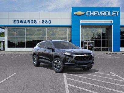New 2025 Chevrolet Trax LT w/ Driver Confidence Package