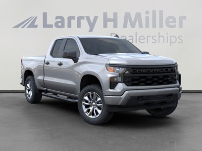 New 2025 Chevrolet Silverado 1500 Custom