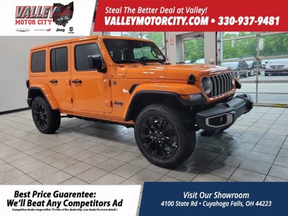 New 2025 Jeep Wrangler Unlimited Sahara w/ Safety Group
