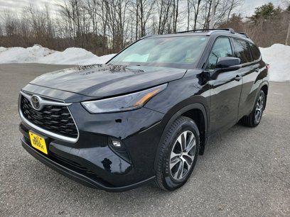 Used 2022 Toyota Highlander XLE