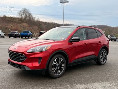 Used 2022 Ford Escape SE w/ SE Sport Appearance Package