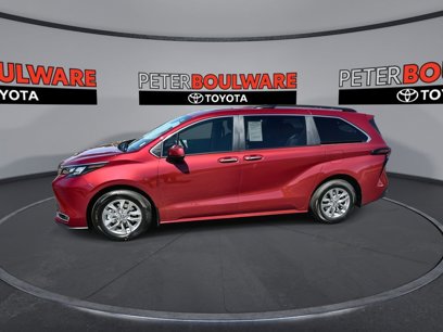 Used 2024 Toyota Sienna XLE