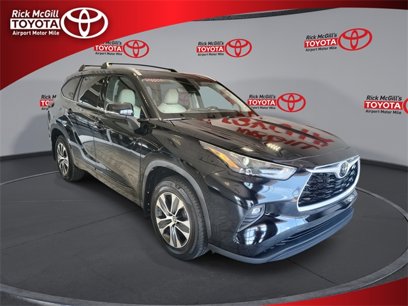 Used 2022 Toyota Highlander XLE